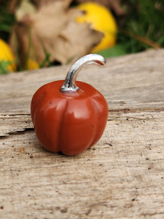 Pumpkin mini-carving