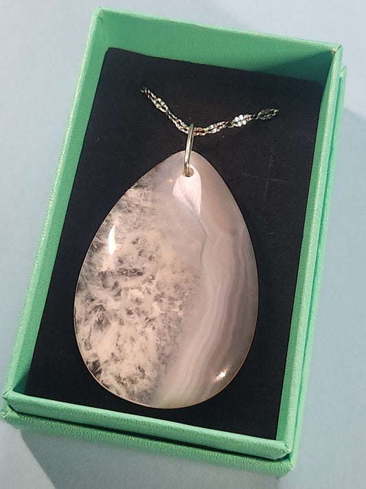 Lace Agate Necklace