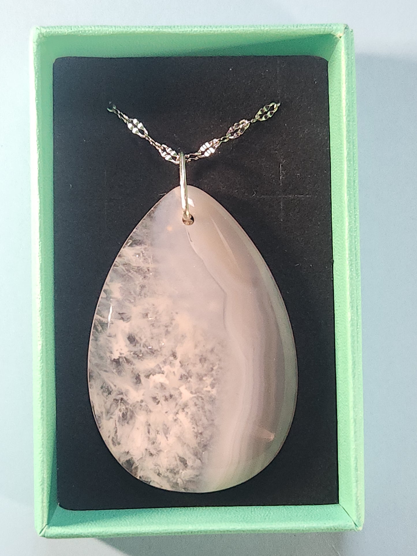 Lace Agate Necklace