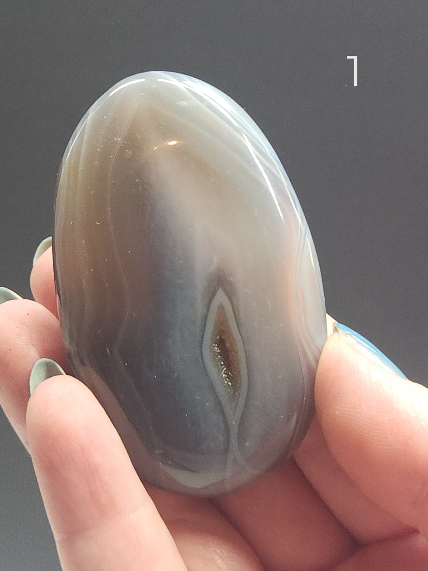 Banded Agate Palmstones BAP-INT