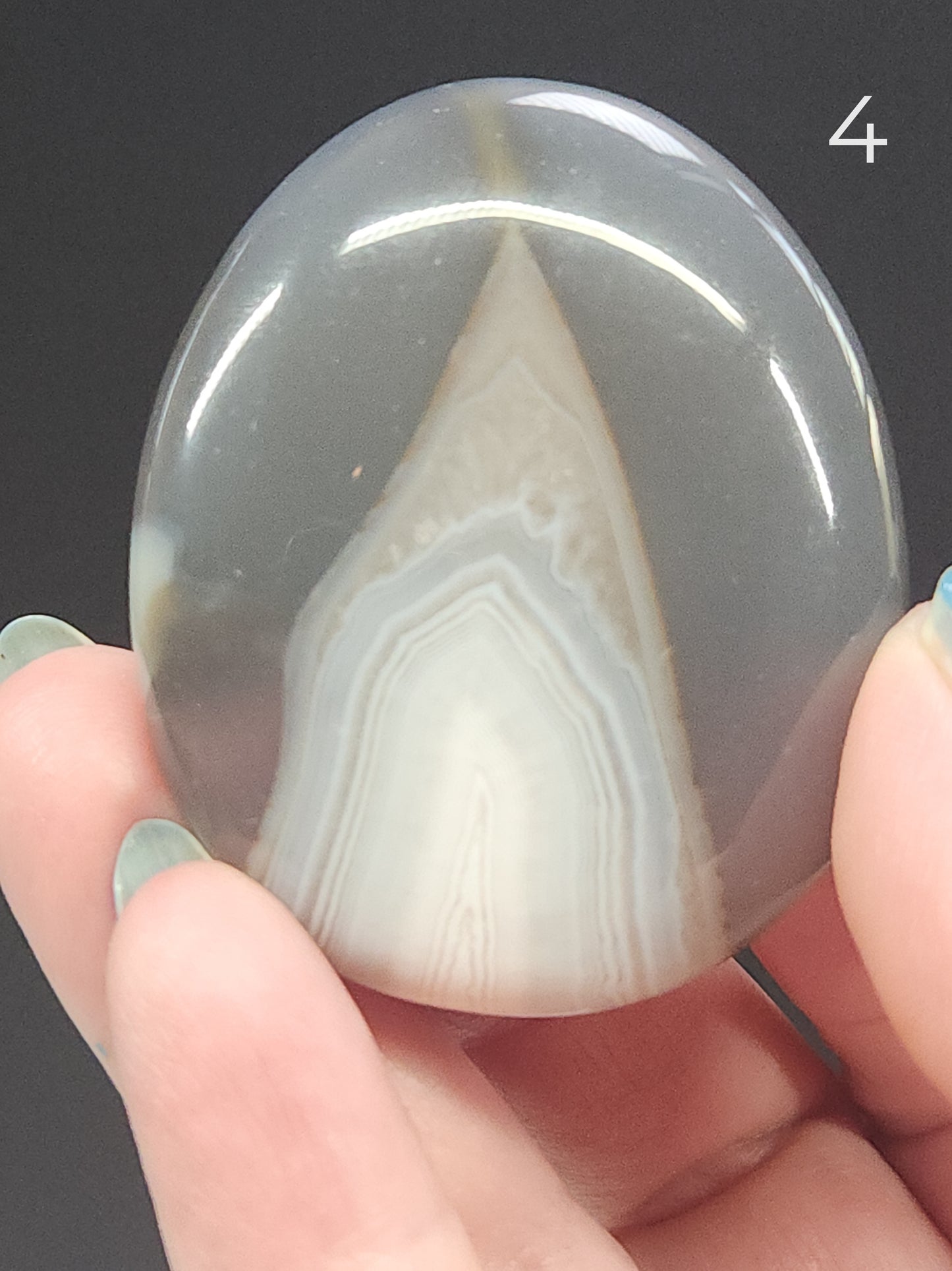 Banded Agate Palmstones BAP-INT