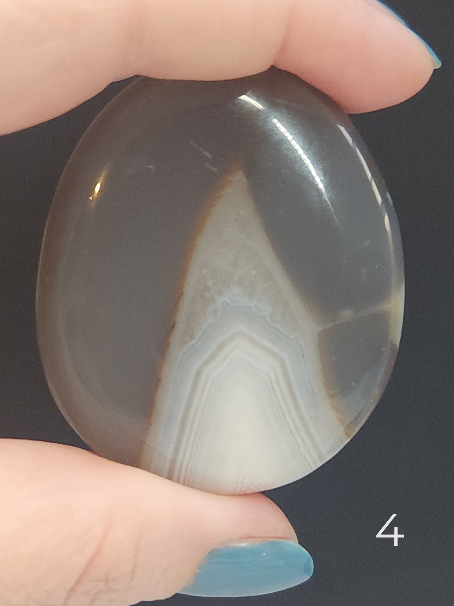 Banded Agate Palmstones BAP-INT