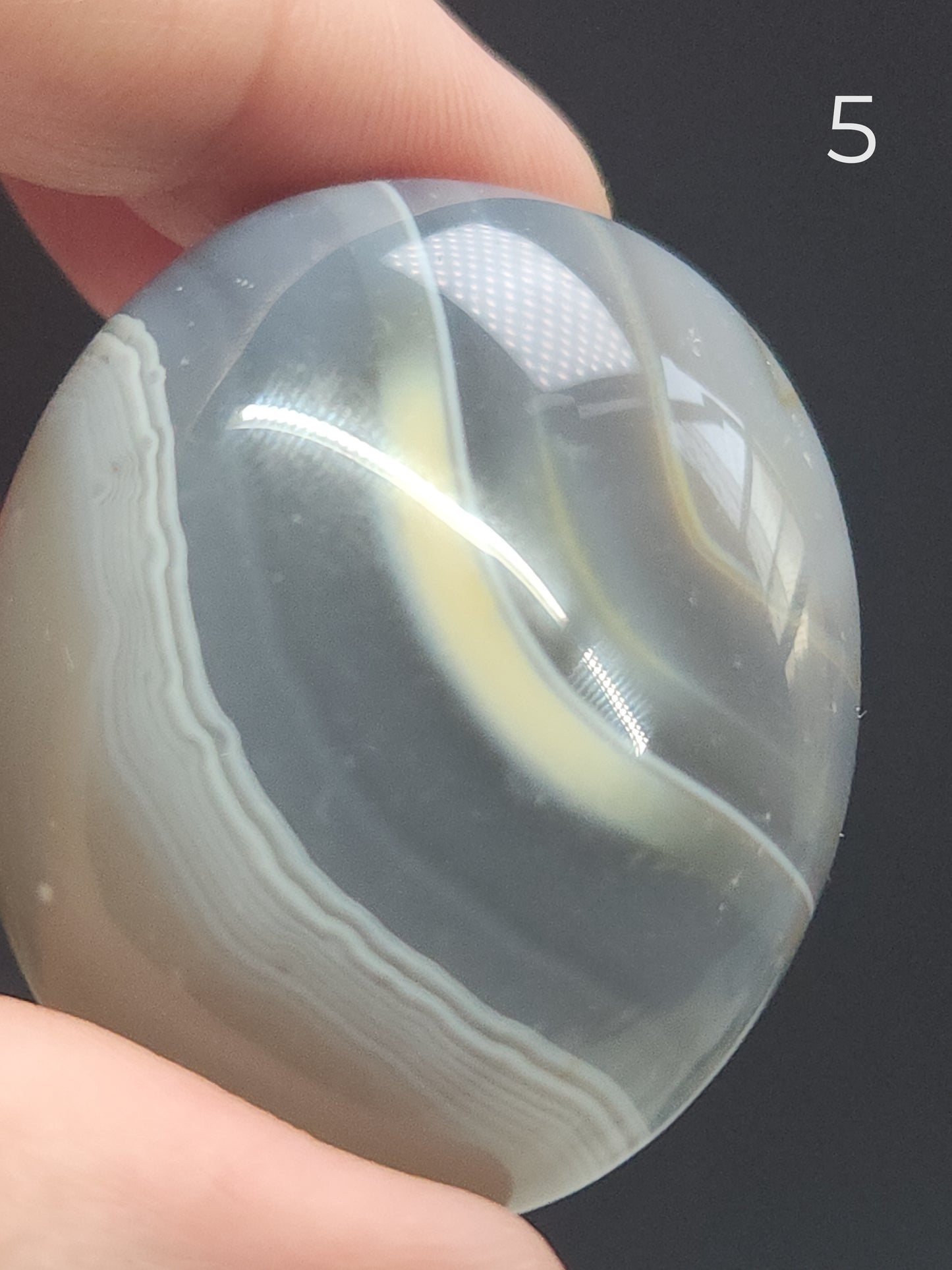 Banded Agate Palmstones BAP-INT