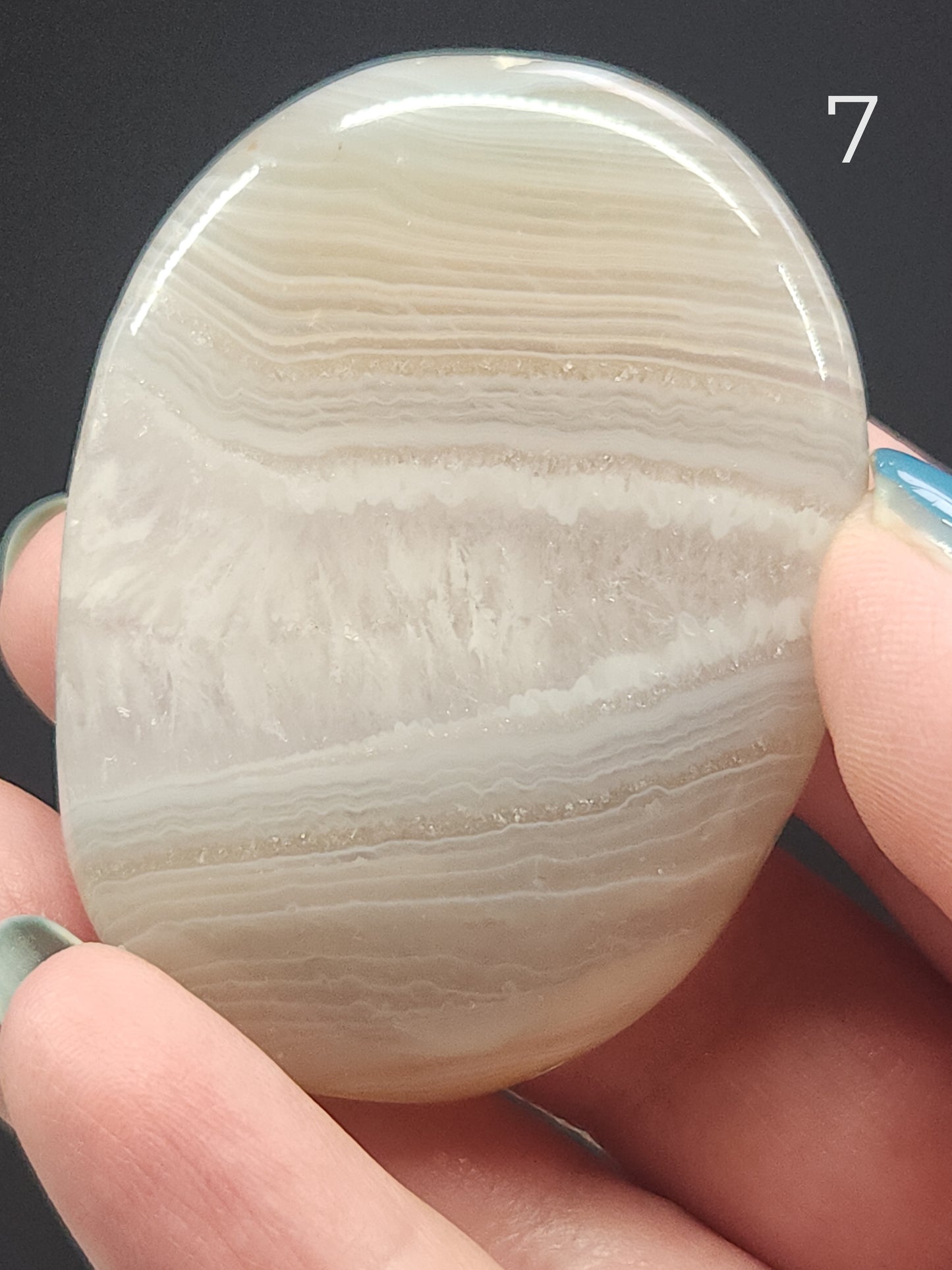 Banded Agate Palmstones BAP-INT