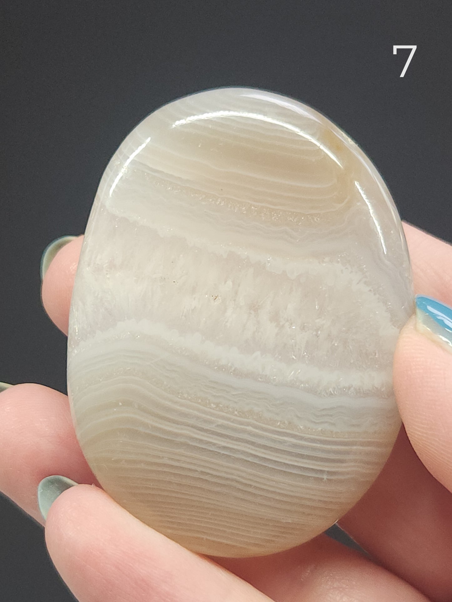 Banded Agate Palmstones BAP-INT