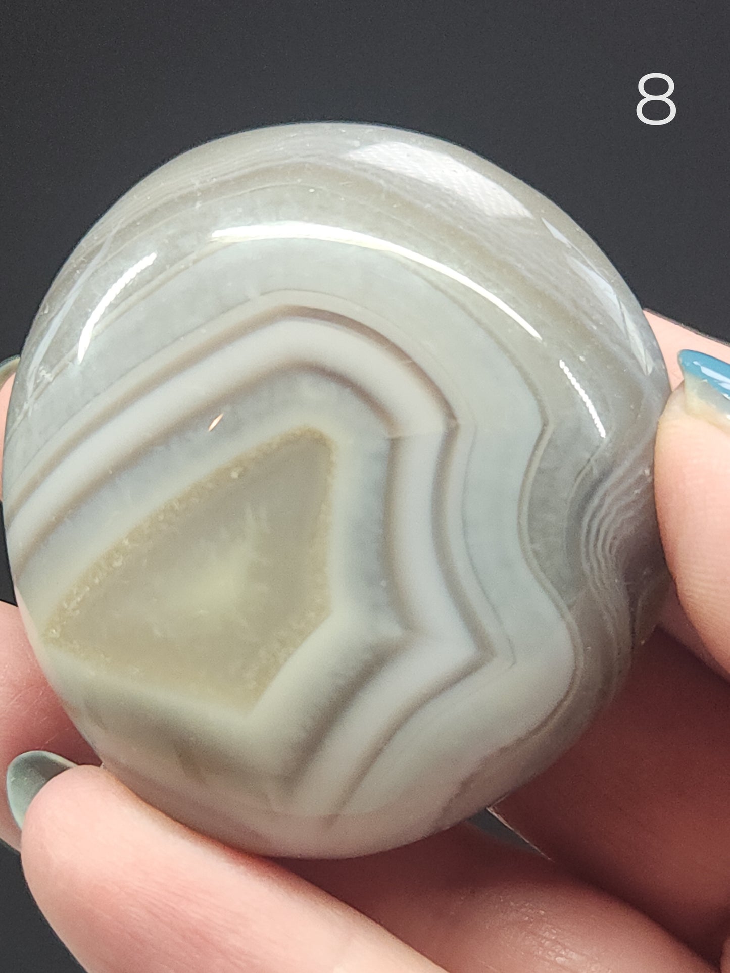 Banded Agate Palmstones BAP-INT