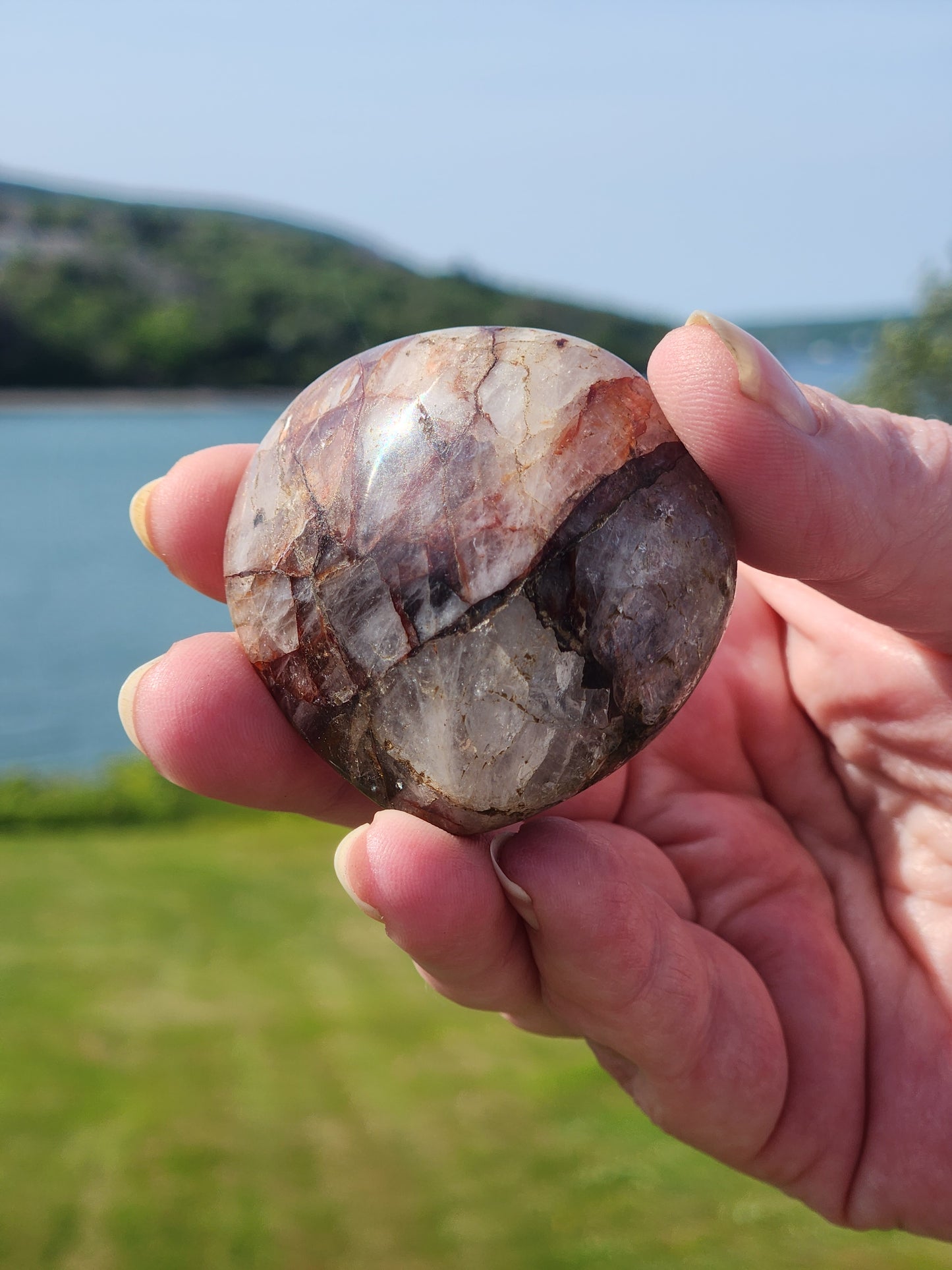 Fire Quartz Palmstone FQP001