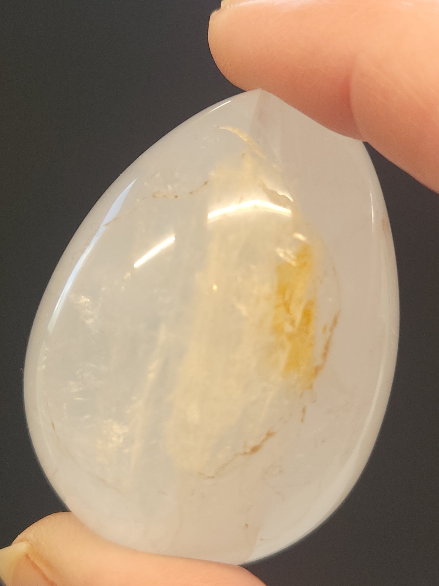 Clear Quartz Egg 26g