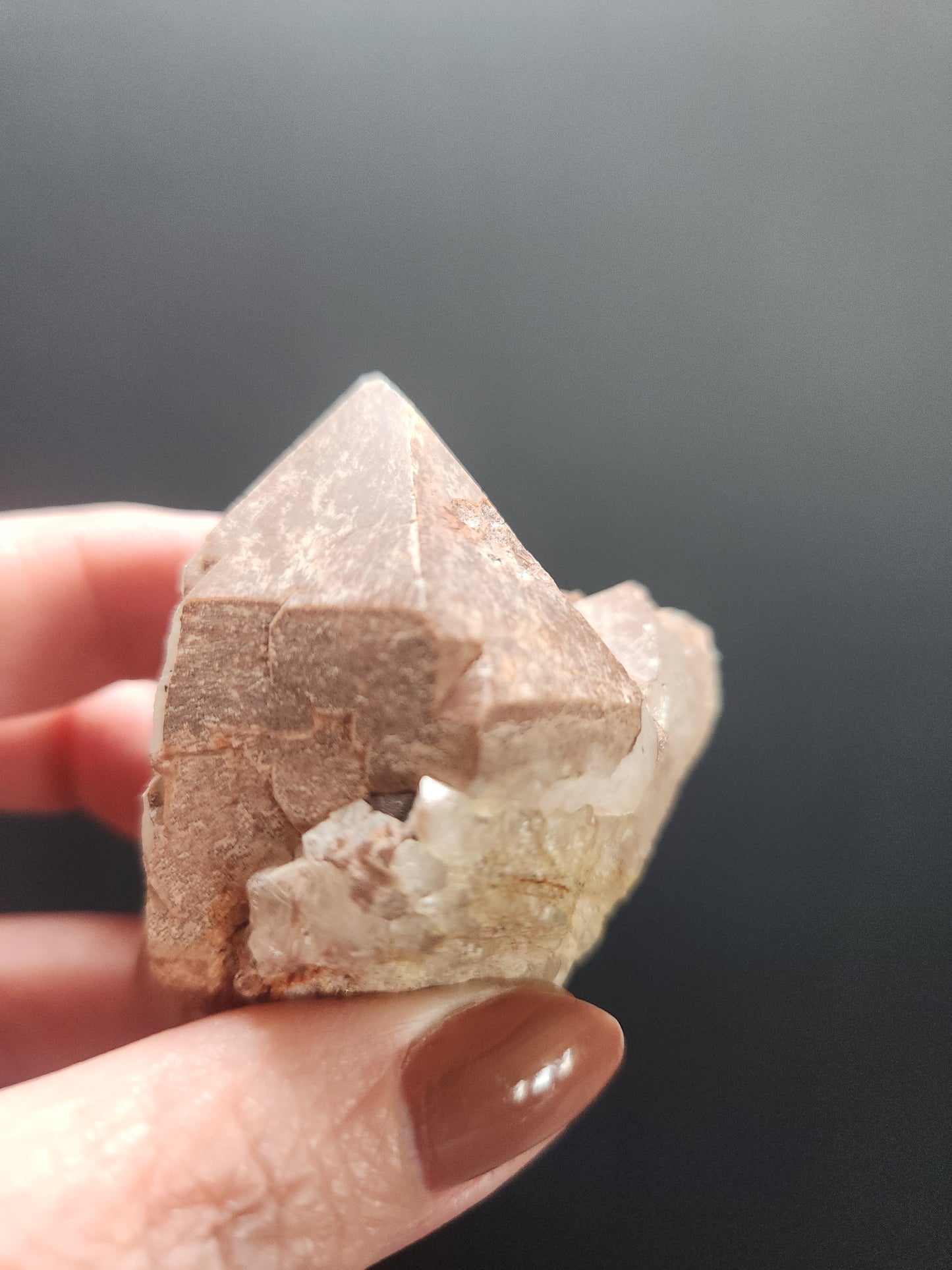 Hematoid Quartz Point 110g
