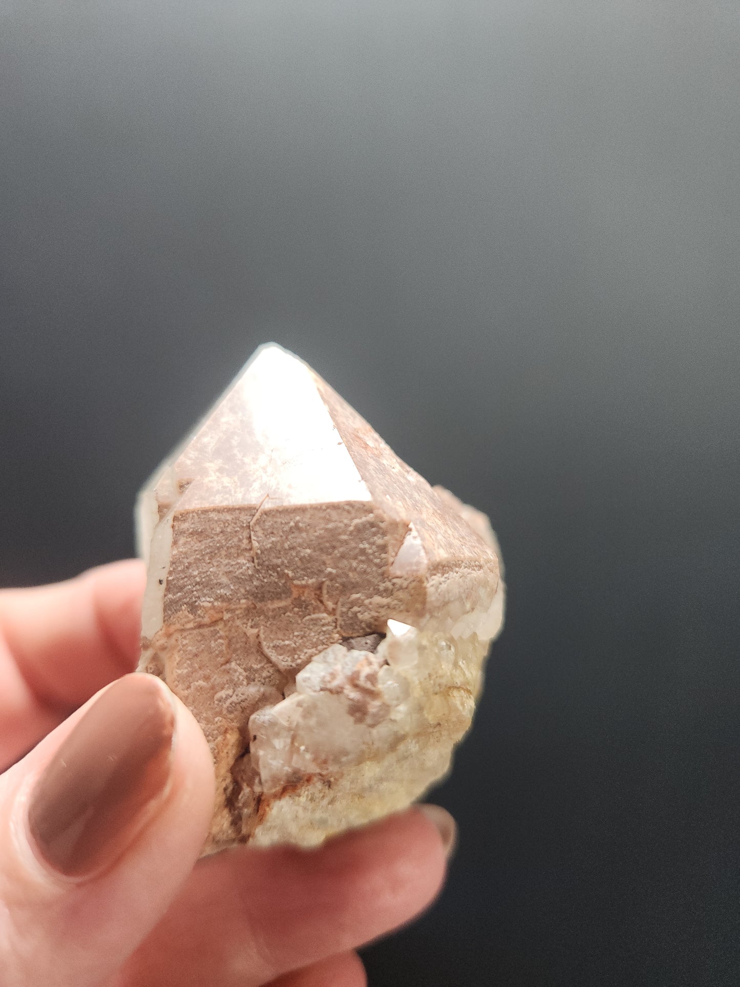 Hematoid Quartz Point 110g