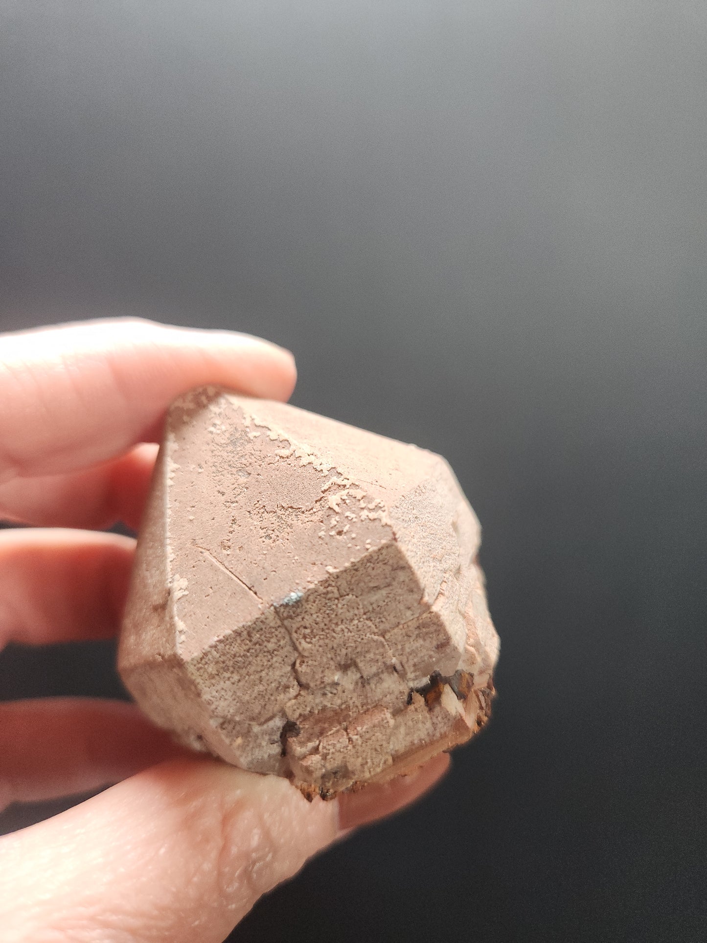 Hematoid Quartz Point 104g