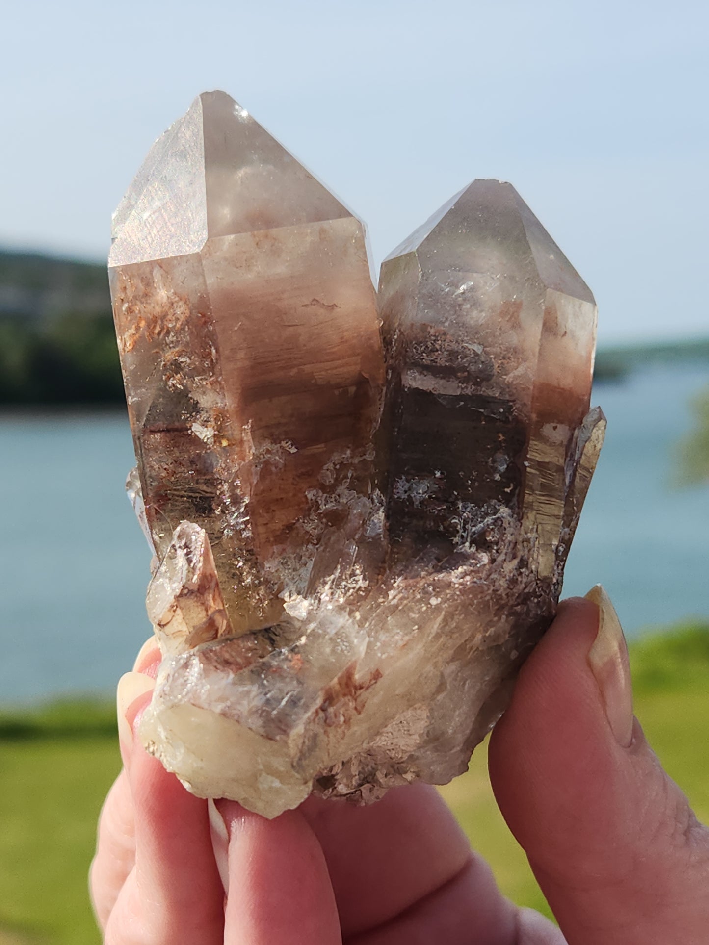 Hematoid Quartz Point HQP-012S-155