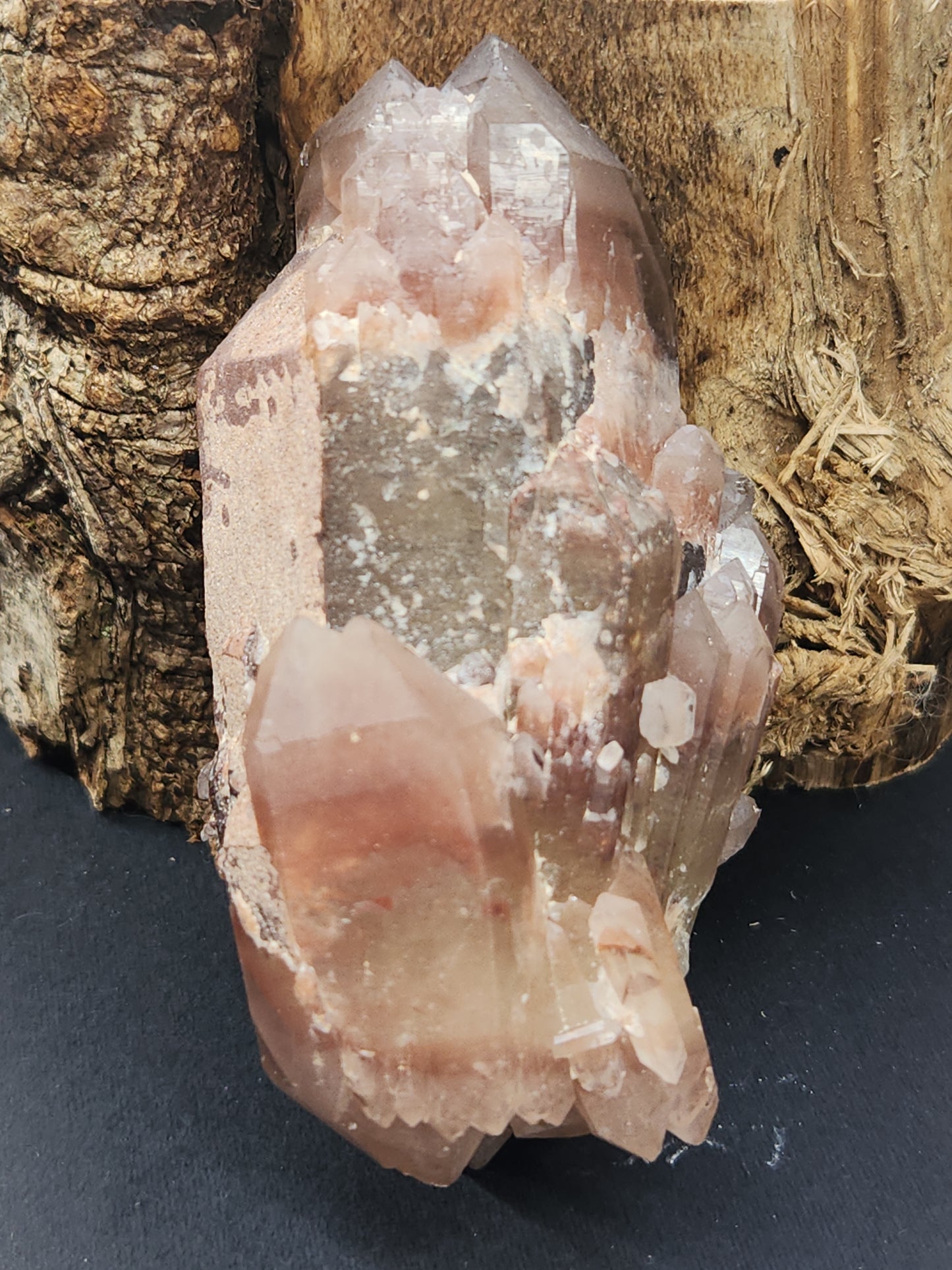 Hematoid Quartz Point HQP-014S-221