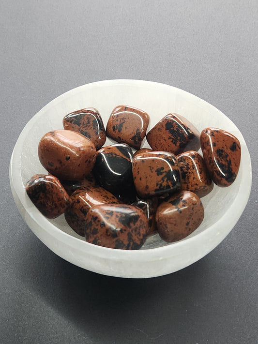 Mahogany Obsidian Tumbles MOTU-INT