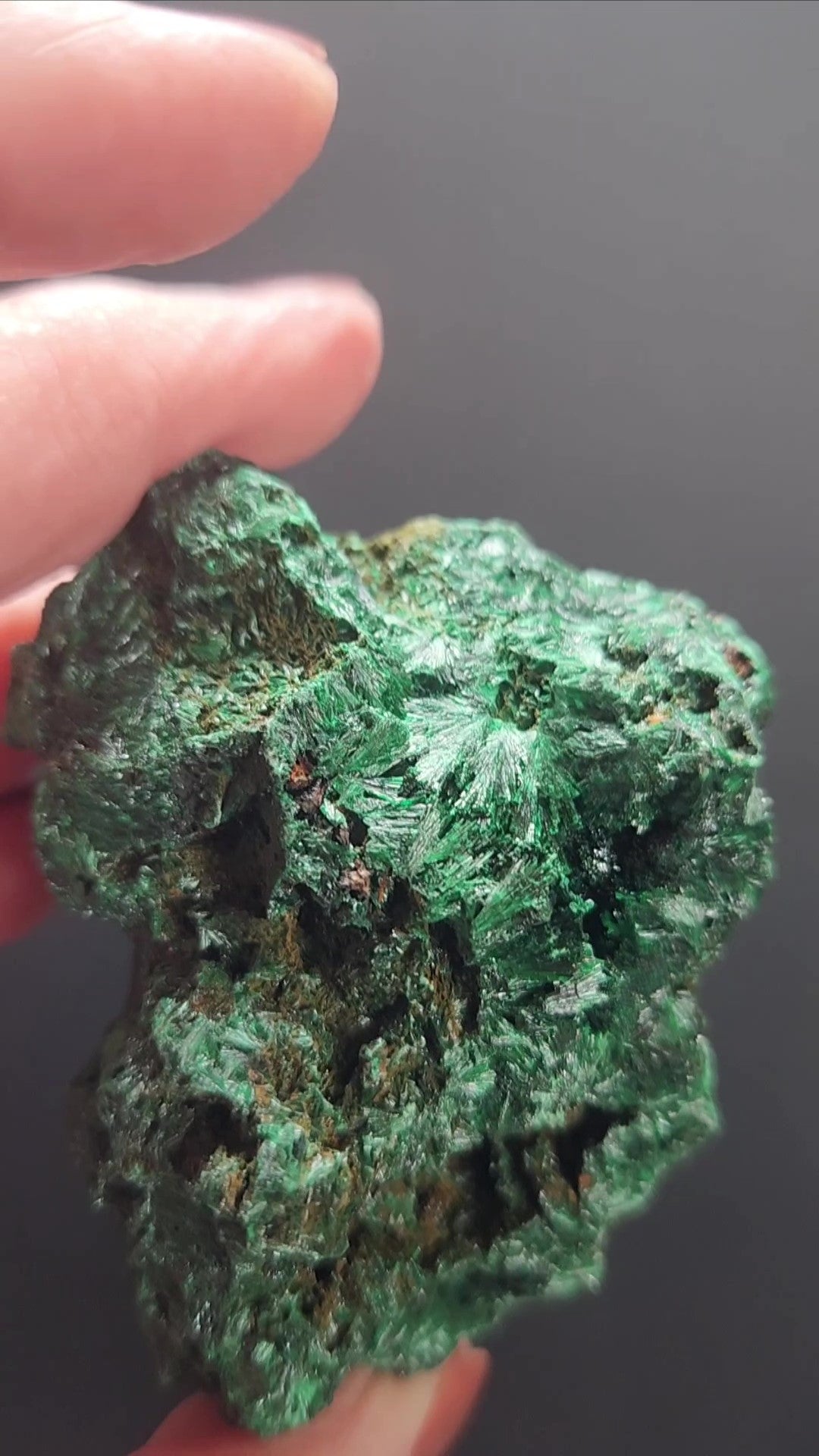 Silky Malachite 121g