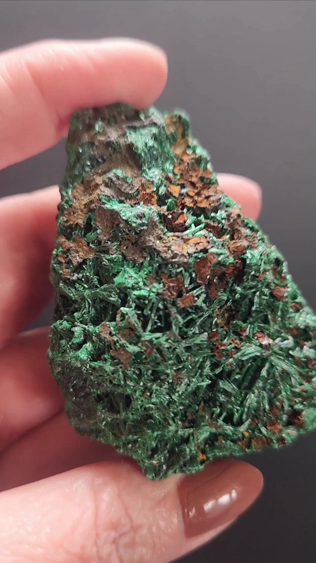 Silky Malachite 142g