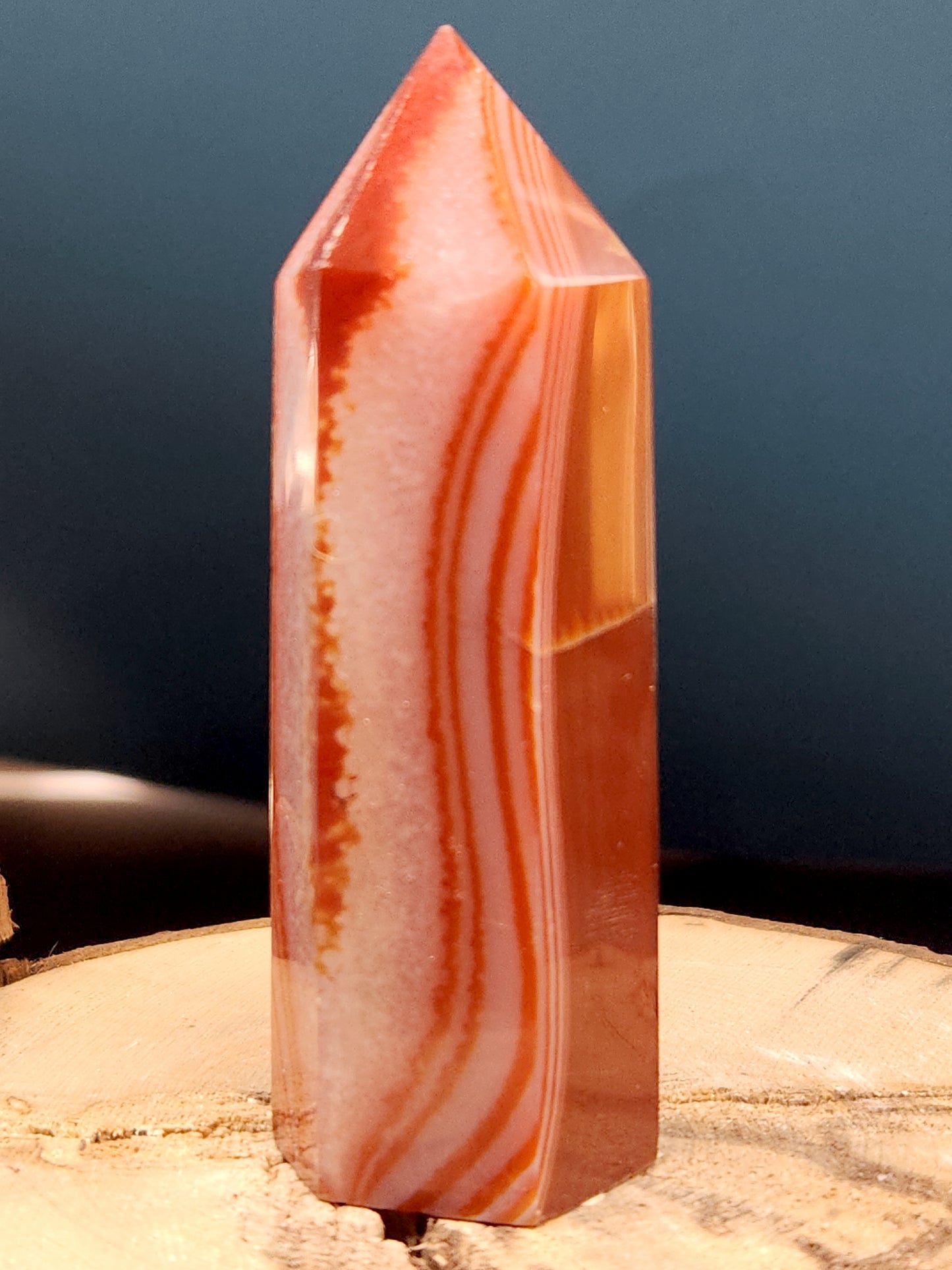 Carnelian Tower 85g