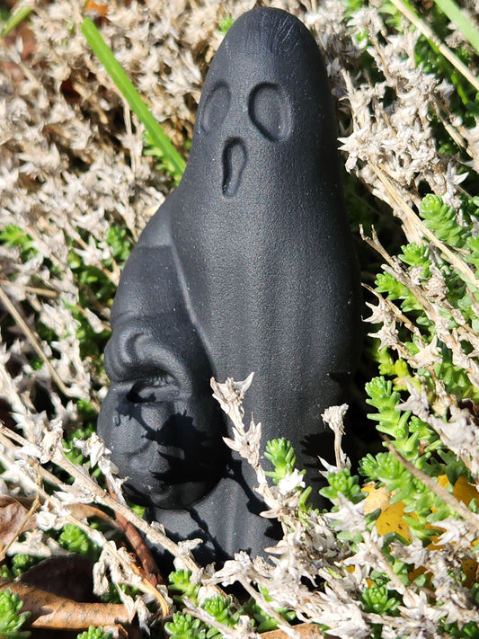 Obsidian Ghostly Trick-or-Treat Carving