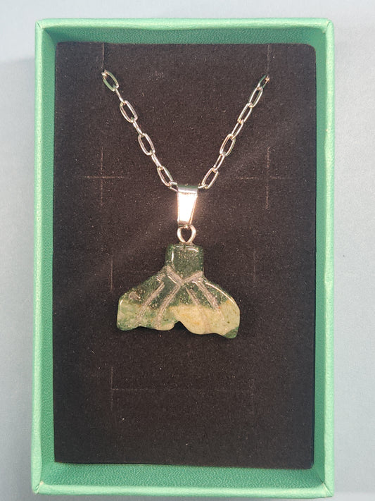 Indian Agate Whale Tail Necklace NKWT-001S-5