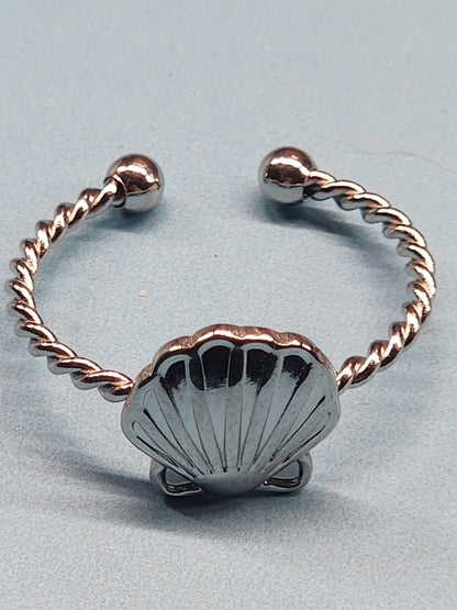 Scallop Ring