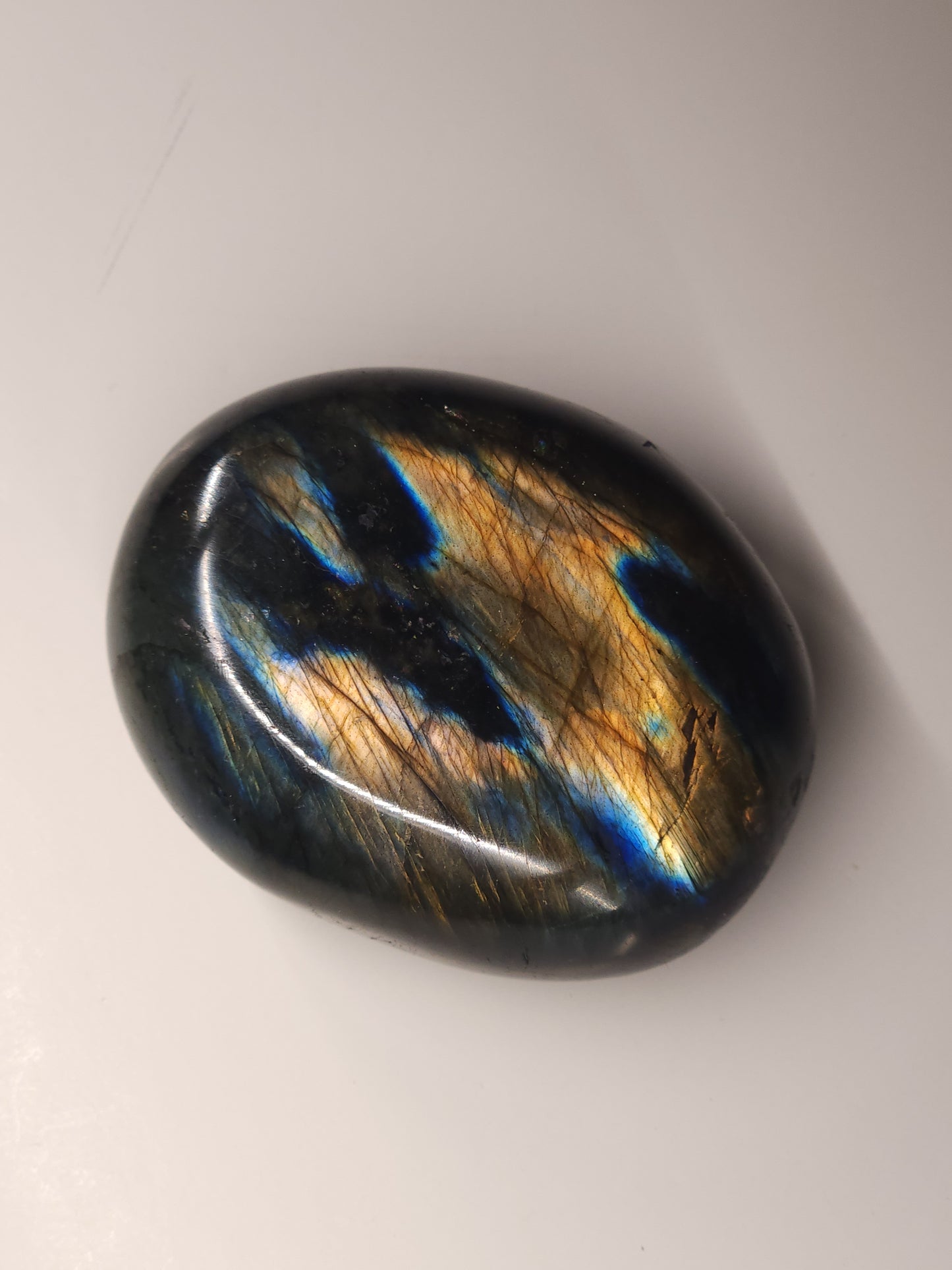 Labradorite Palmstone 101g