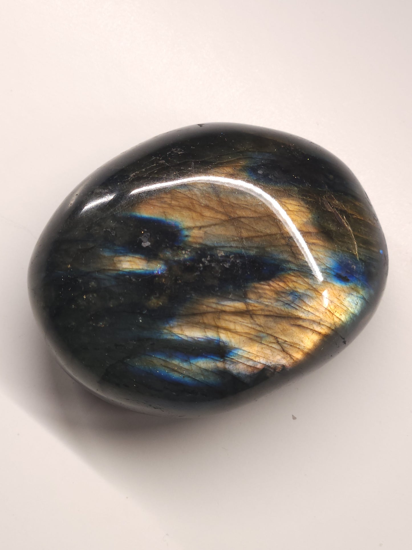 Labradorite Palmstone 101g