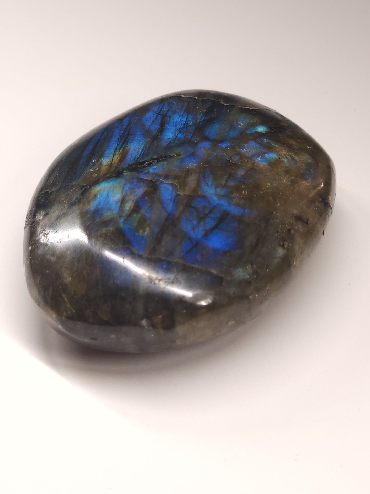 Labradorite Palmstone 64g