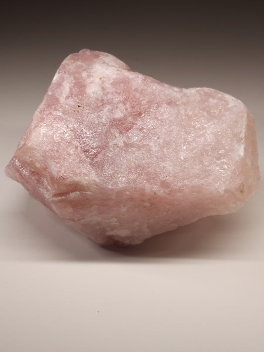 Rose Quartz Rough 825g