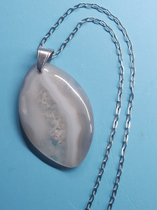 Lace Agate Necklace