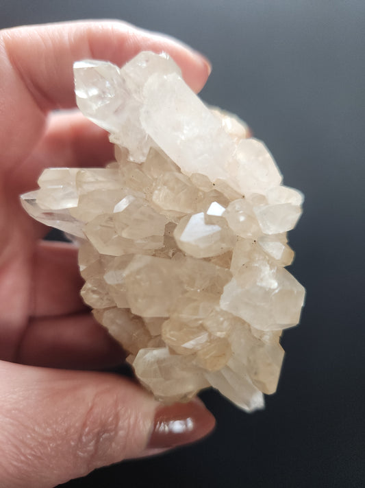 Clear Quartz Cluster 143g