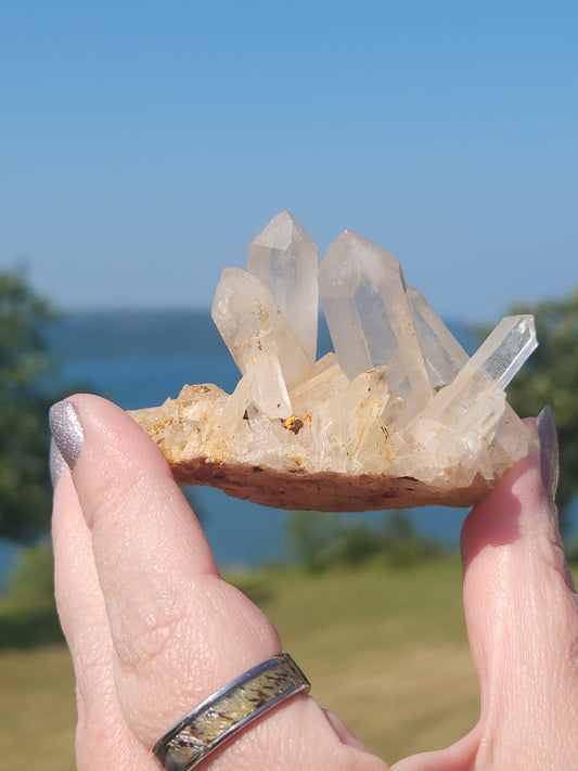 Clear Quartz Cluster 103g