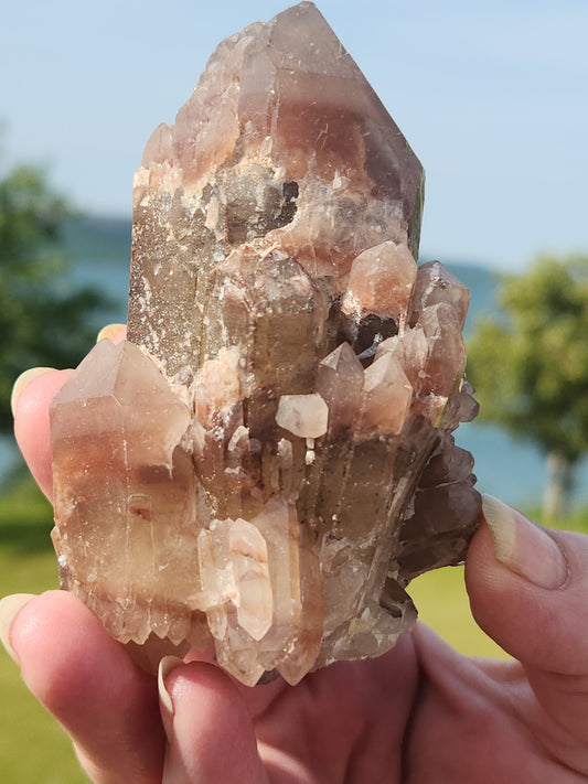 Hematoid Quartz Point HQP-014S-221