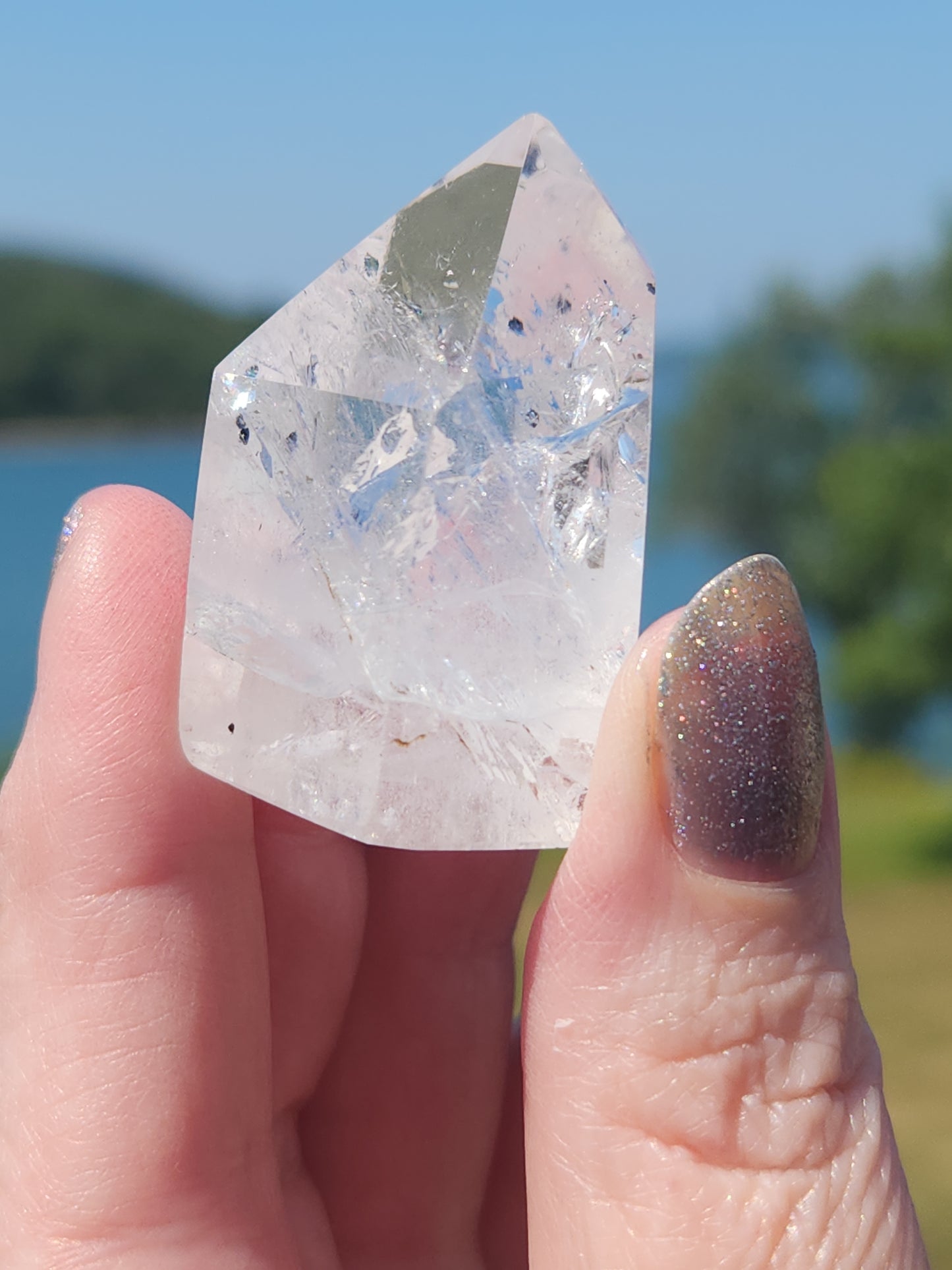 Included Quartz Point 42g