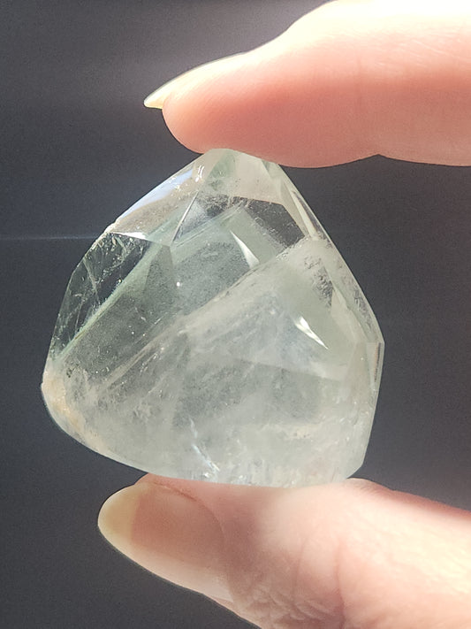 Chlorite Quartz Phantom Point 41g