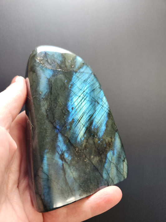 Labradorite Freeform 713g