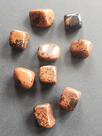 Mahogany Obsidian Tumbles MOTU-INT