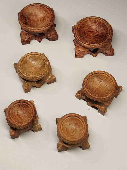 Wooden Sphere Holder