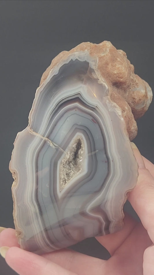 Shashe River Agate Polished One Side 520g