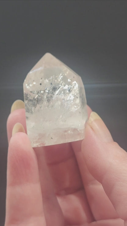 Included Quartz Point 42g