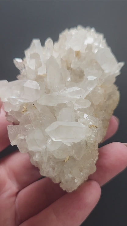 Clear Quartz Cluster 121g