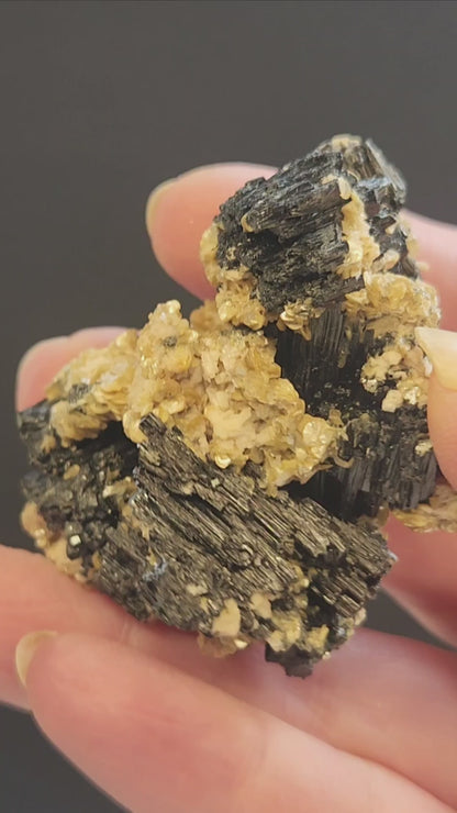 Black Tourmaline Cluster 42g BTR4